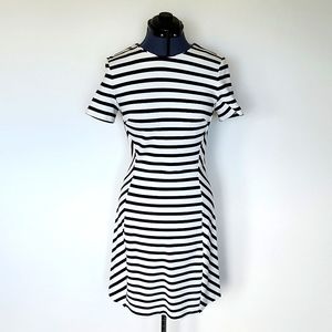 Brooks Brothers Women's Knee Length Dress Size Small